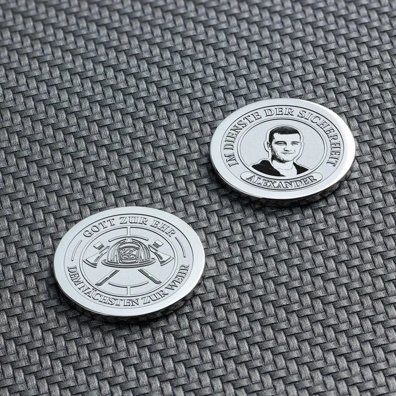 Geschenk für Feuerwehrmänner: Personalisierte Münze