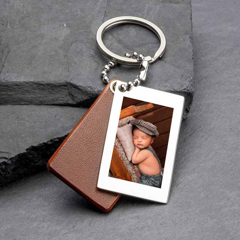 Schlüsselanhänger mit Foto und Gravur - Ein Unikat aus kastanienbraunem Leder