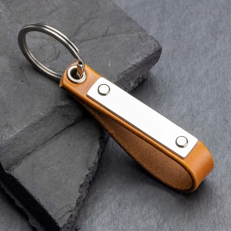 Schlüsselanhänger Cognac Leder - Personalisierte Perfektion bei seQua.Shop