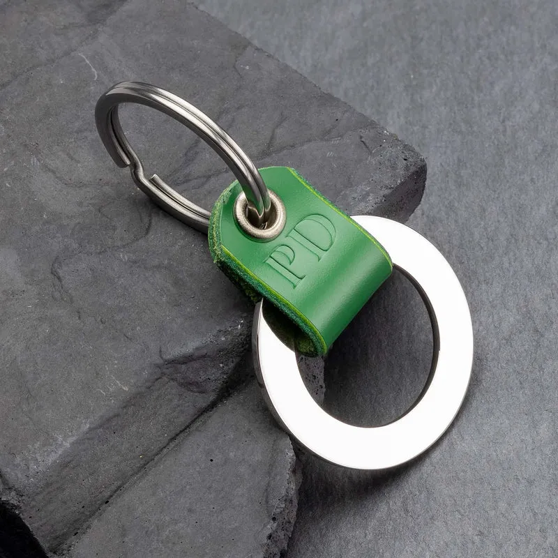 Personalisierter Schlüsselanhänger aus Grün Leder: Ihr Perfektes, Individuelles Accessoire