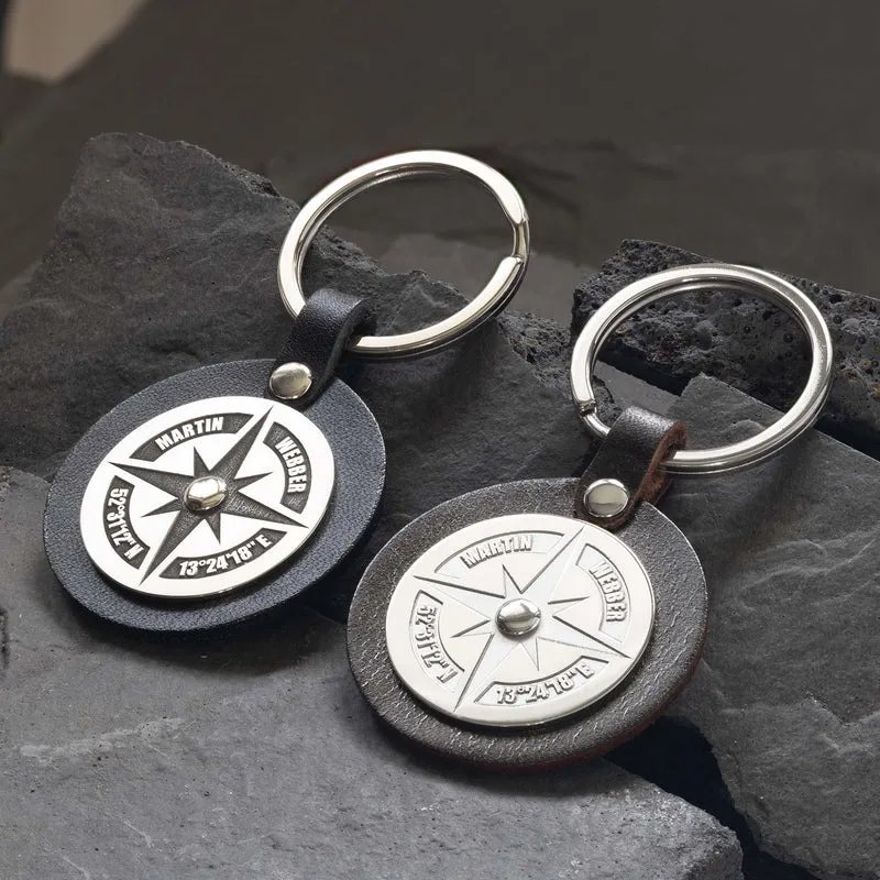 Personalisierter Schlüsselanhänger mit 3D Kompass Gravur: Das perfekte Geschenk für Reisende