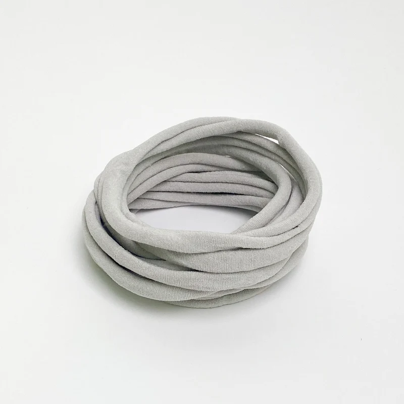 Nylon Haarband "hellgrau"